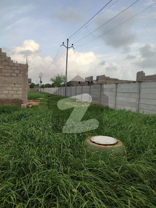 ملیر کراچی میں 3 مرلہ رہائشی پلاٹ 16.0 لاکھ میں برائے فروخت۔