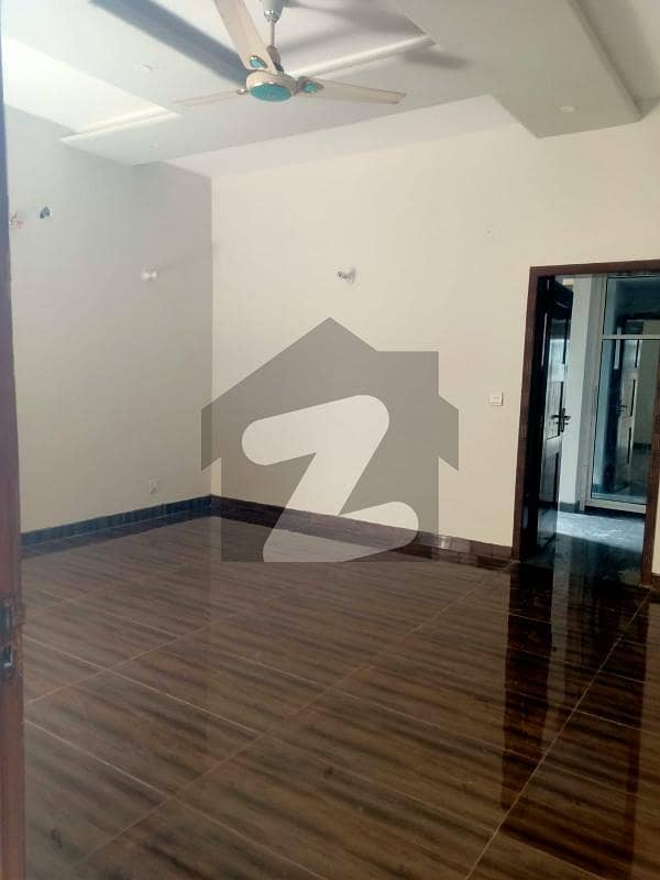 2 Kanal Commercial Building Available For Rent In Gulberg