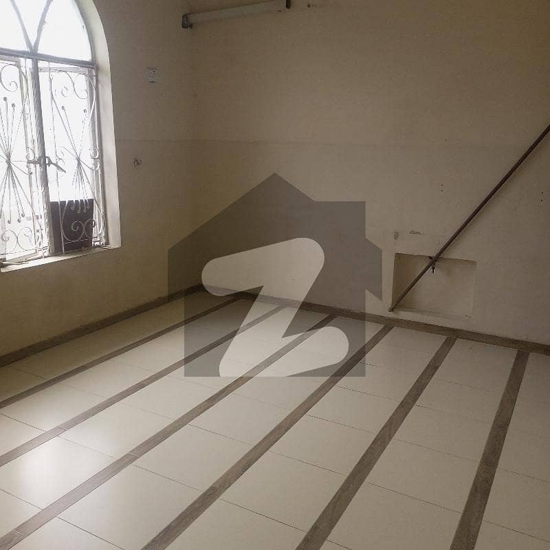 Upper Portion For Rent Upper Portion For Rent