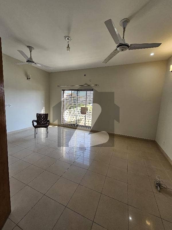 14 Marla Upper Portion For rent In Rs. 120000 Only