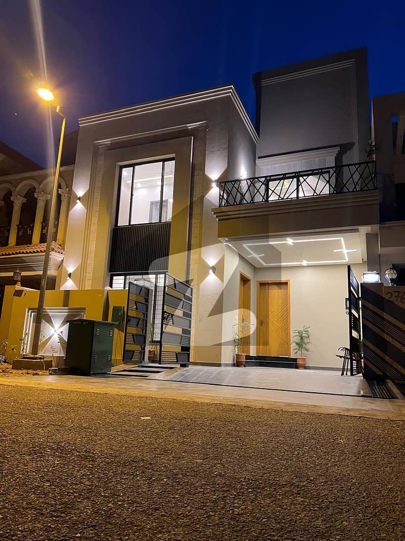 5 Marla Most Ultra Luxurious Modern Design Brand New House For Sale In Bahria Town Lahore