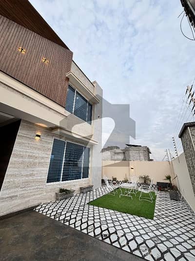 ڈی ایچ اے فیز 1 ۔ سیکٹر کیو ڈی ایچ اے فیز 1,ڈی ایچ اے ڈیفینس,ملتان میں 5 کمروں کا 1 کنال مکان 4.5 کروڑ میں برائے فروخت۔