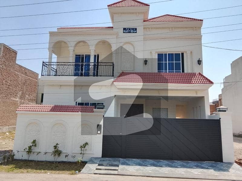 10 Marla House Situated In Wapda Town Phase 1 - Block C For Sale