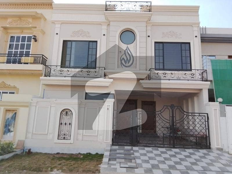 Highly-Desirable 7 Marla House Available In Wapda Town Phase 1 - Block E