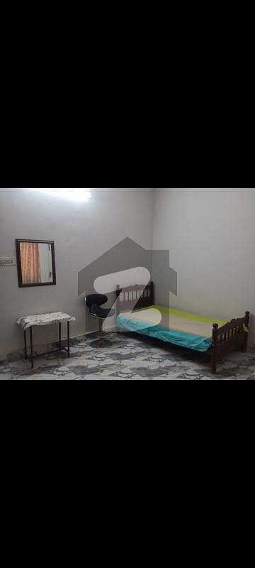 1 Beautiful Room With Attached Bath Available For Bachelor And Job Holder