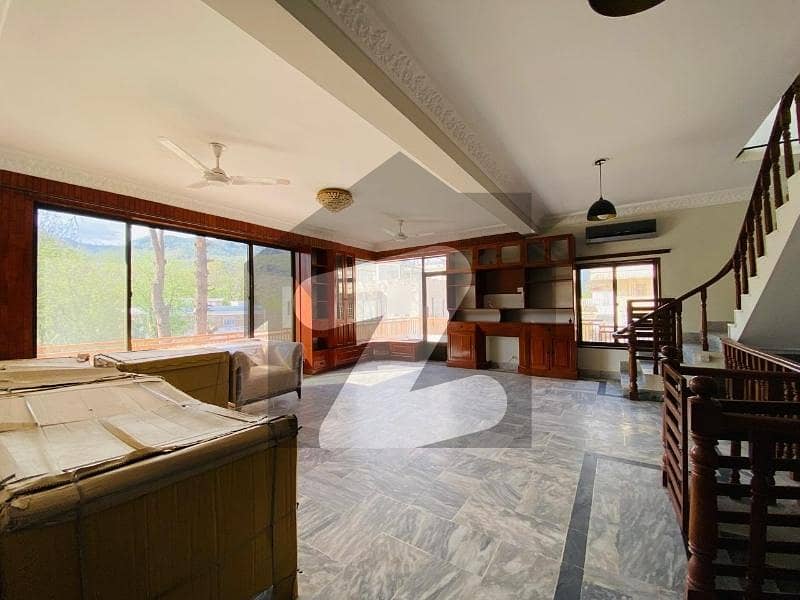 Centrally Located Upper Portion Available In E-7 For rent
