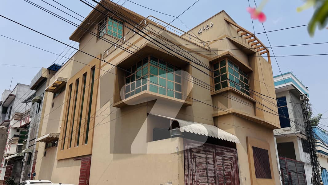 اولڈ باڑہ روڈ پشاور میں 8 کمروں کا 5 مرلہ مکان 3.7 کروڑ میں برائے فروخت۔