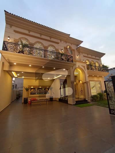 Highly-Desirable Prime Location 20 Marla House Available In Royal Orchard - Block B