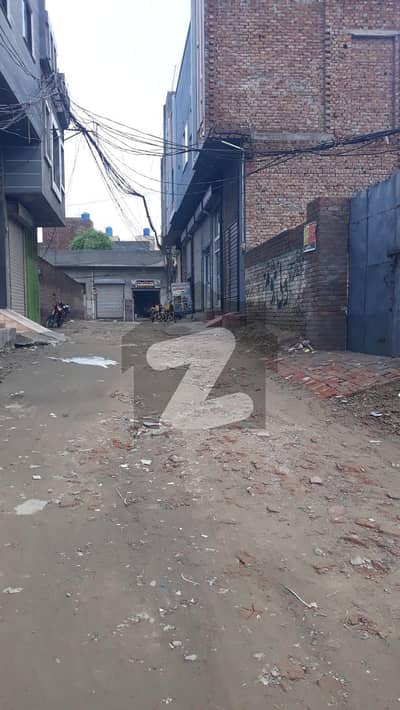 کینال پوائنٹ ہاؤسنگ سکیم ہربنس پورہ,لاہور میں 4 کمروں کا 10 مرلہ مکان 40.0 ہزار میں کرایہ پر دستیاب ہے۔