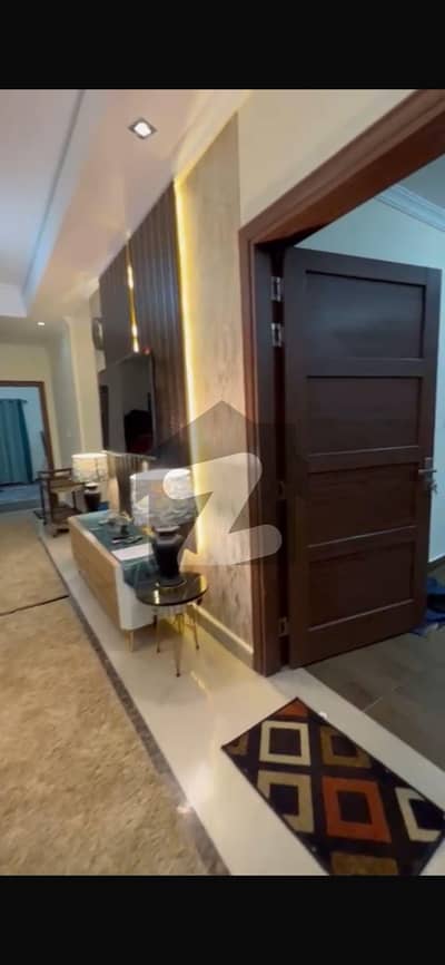 2 bed flat furnished  Bahria town phase 7 Time square spring north