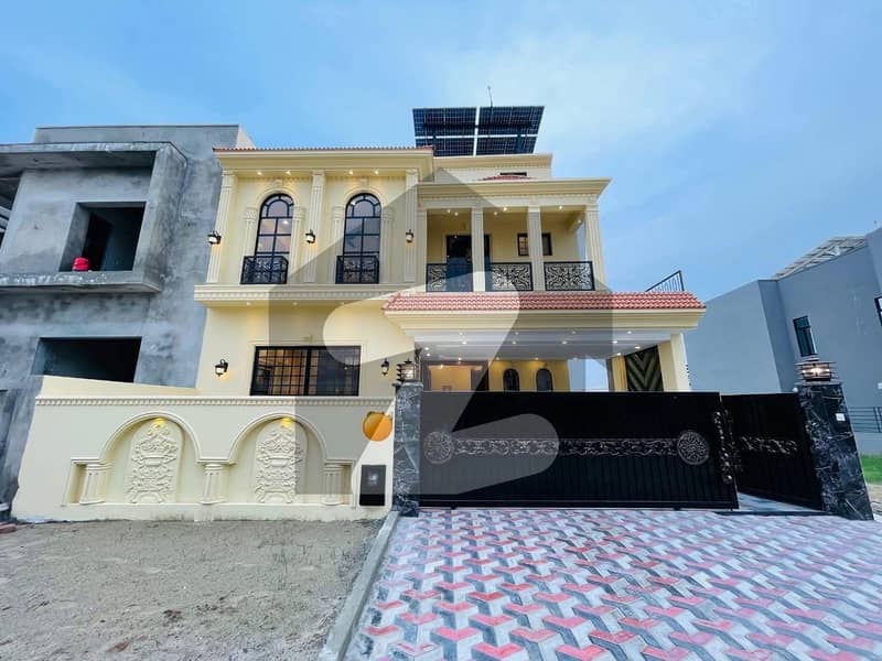 Exquisite 10 Marla Spanish Residence A Blend of Class & Comfort Exquisite 10 Marla Spanish Residence A Blend of Class & Comfort