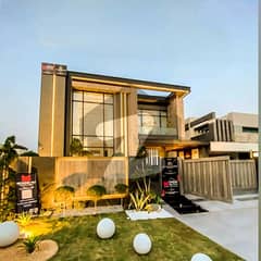 1 KANAL SUPERB FURNISEH EYE CATCHING SUPERB LUXURY BUNGALOW FOR SALE