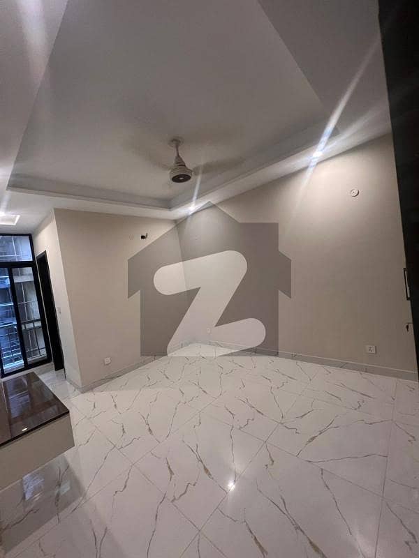 3 Bed Aparment For Rent In "The Arch" 3 Bed Aparment For Rent In "The Arch"