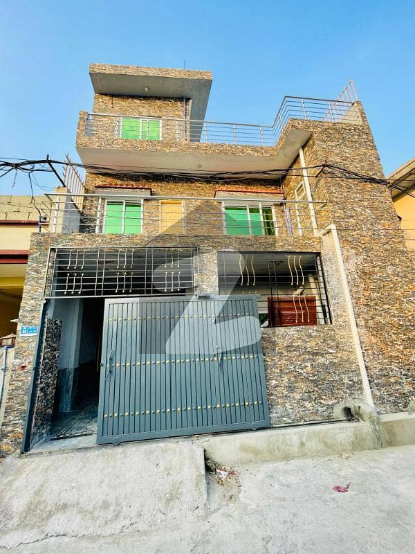 سملی ڈیم روڈ اسلام آباد میں 7 کمروں کا 5 مرلہ مکان 2.0 کروڑ میں برائے فروخت۔