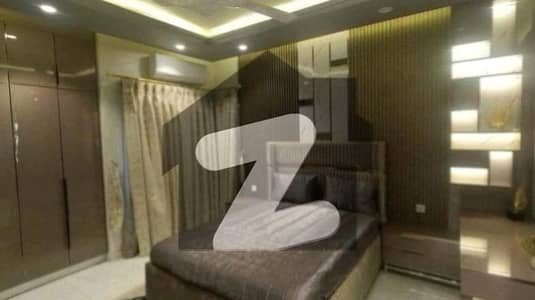 A 2300 Square Feet Flat In Karachi Is On The Market For Sale