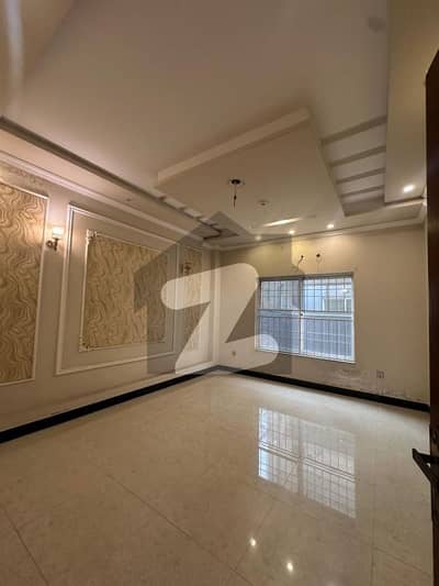 1 Kanal Full House For Rent In PCSIR Society Phase 2. Idea Location
