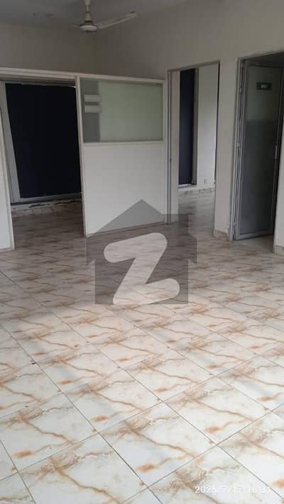 DEFENSE Service Estate Offer 7 Marla 1st floor