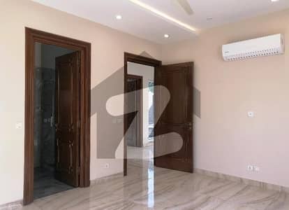 Ready To Buy A House 1 Kanal In Lahore