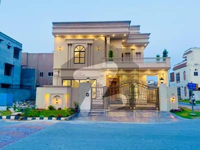 CLASSICAL VILLA 11.50 MARLA BRAND NEW DOUBLE STORY HOUSE AVAILABLE FOR SALE, IN CITI HOUSING GUJRANWALA
