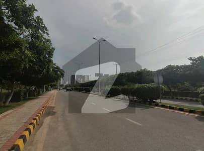 Highly-coveted 5 Marla Flat Is Available In Askari 11 - Sector C For rent