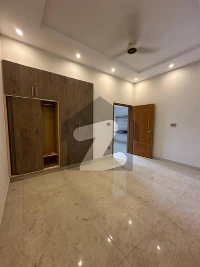 BRAND-NEW FLAT NEAR AVICENNA HOSPITAL AND PKLI FOR RENT
