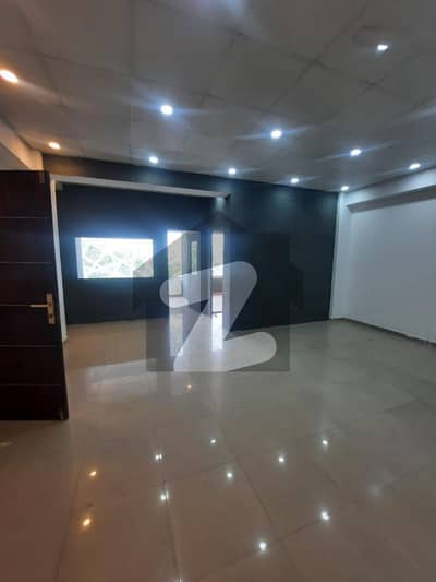 ڈی ایچ اے ڈیفینس فیز 2 ڈی ایچ اے ڈیفینس,اسلام آباد میں 4 مرلہ Studio دفتر 55.0 ہزار میں کرایہ پر دستیاب ہے۔