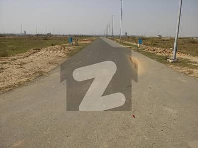 ڈی ایچ اے فیز9 پریزم - بلاک کے ڈی ایچ اے فیز9 پریزم,ڈی ایچ اے ڈیفینس,لاہور میں 10 مرلہ رہائشی پلاٹ 1.35 کروڑ میں برائے فروخت۔