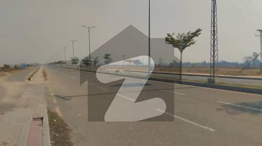 1 KANAL RESIDENTIAL PLOT AT 60 FT ROAD FOR SALE IN DHA PHASE 8 IVY GREEN Z1