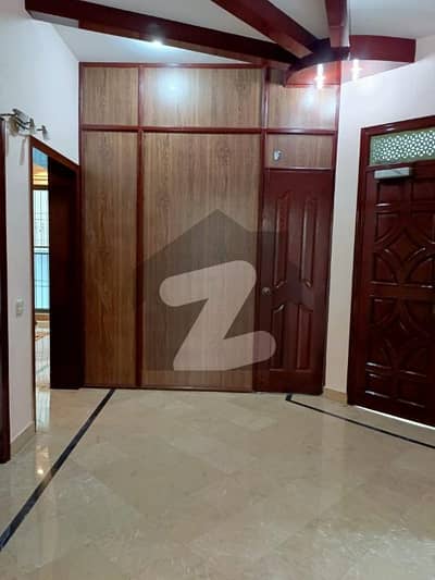 DHA Phase 4 Prime Location House For Sale 5 Bed Room Near Masjid Or Near Market, Near Gold Crest
