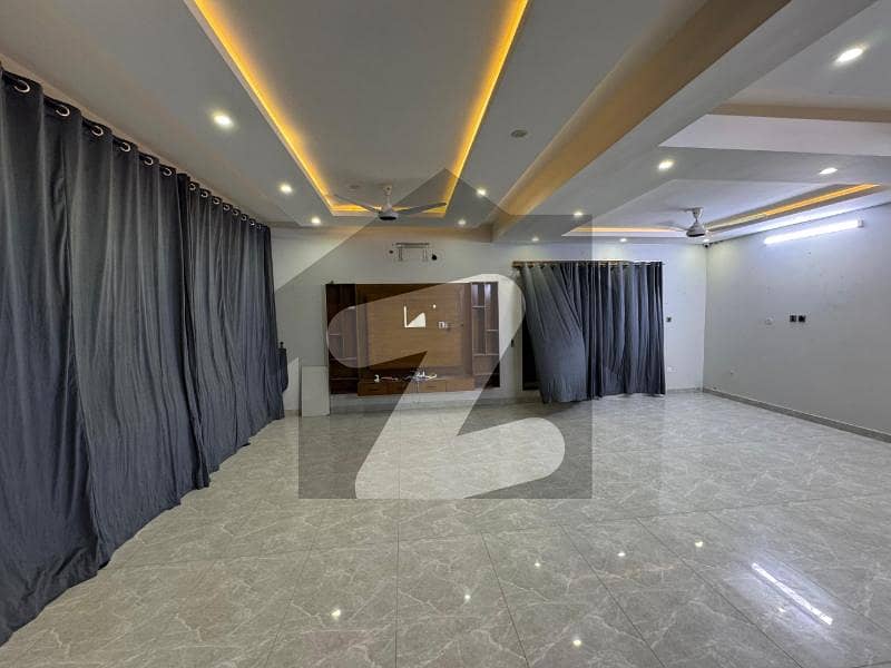 1 Kanal Brand New House For Rent Ideally Located In Gulbarg Residencia 1 Kanal Brand New House For Rent Ideally Located In Gulbarg Residencia