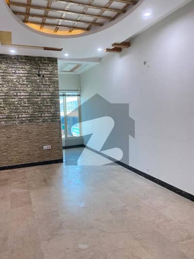 Studio Office In Neat And Clean Building 1st Floor G-10 Markaz