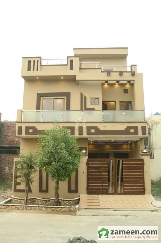 Triple Storey Brand New House For Sale