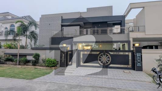 1 Kanal House For Sale