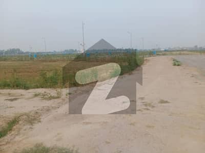 ڈی ایچ اے فیز 7 - بلاک ٹی فیز 7,ڈیفنس (ڈی ایچ اے),لاہور میں 1 کنال رہائشی پلاٹ 2.75 کروڑ میں برائے فروخت۔