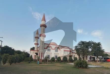 ازمیر ٹاؤن لاہور میں 5 مرلہ رہائشی پلاٹ 1.1 کروڑ میں برائے فروخت۔