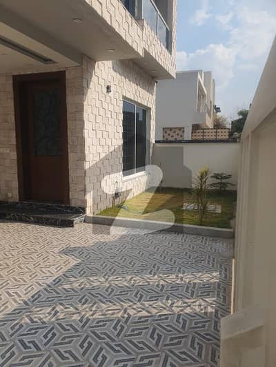 10.8 marla designer house avaliable for sale in Bahria Greens Enclave overseas 2