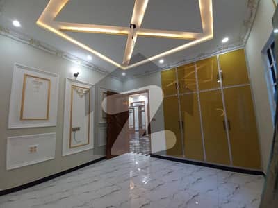 For Rent 10 Marla Lower Portion ( Video Available) Allama Iqbal Town Gulshan Block Lhr