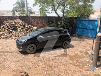 شاہ پور کانجرہ لاہور میں 3 کنال فیکٹری 6.8 کروڑ میں برائے فروخت۔