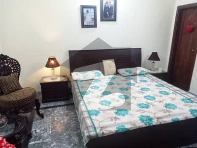 Green Avenue 6 Marla House For Sale