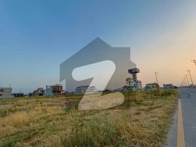 Spacious 1 Kanal Plot In V Block DHA Phase 7 | Ideal Choice For Dream Home Or Investment!