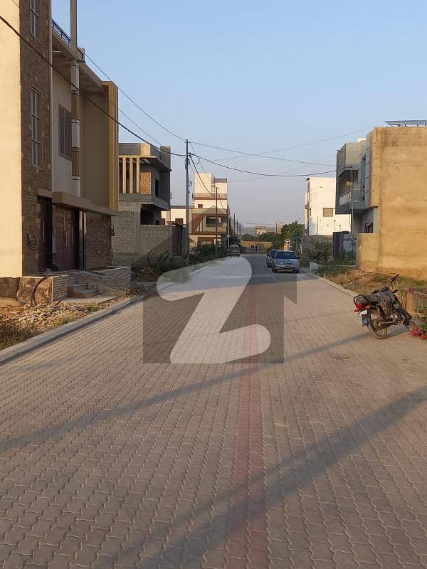 سومرا سوسائٹی سکیم 33,کراچی میں 5 مرلہ رہائشی پلاٹ 1.55 کروڑ میں برائے فروخت۔