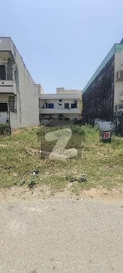 جی