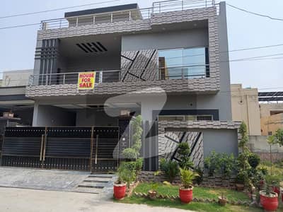 10 Marla Owner-Built House For Urgent Sale In Lahore Nasheman-E-Iqbal Phase 2 10 Marla Owner-Built House For Urgent Sale In Lahore Nasheman-E-Iqbal Phase 2