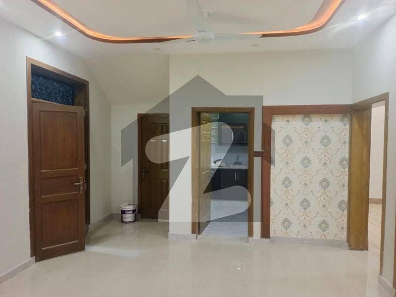 Lower Portion In Gulberg Residencia For Rent