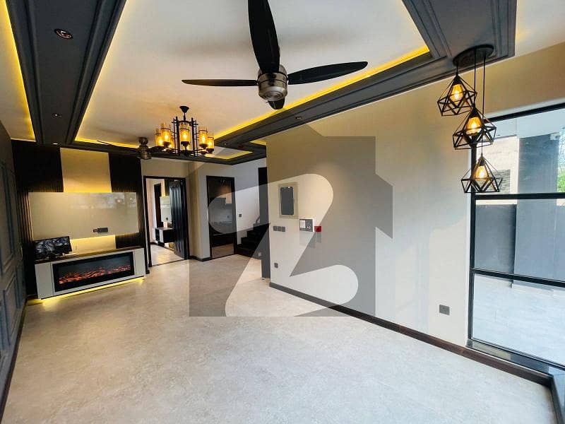 5 Marla Brand New house For Sale And Direct Meeting With Owner In Park View City Lahore. 5 Marla Brand New house For Sale And Direct Meeting With Owner In Park View City Lahore.
