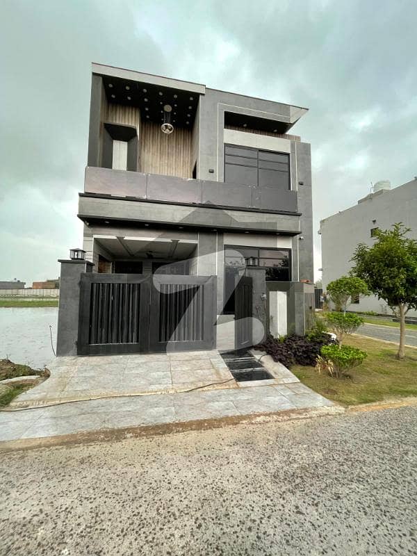 5 Marla House In Park View City