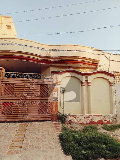 نیو شاہ شمس کالونی ملتان میں 2 کمروں کا 5 مرلہ مکان 1.5 کروڑ میں برائے فروخت۔