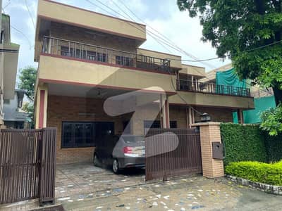 Spacious 15 Marla House For Rent Prime Location In Westridge 2, Rawalpindi!