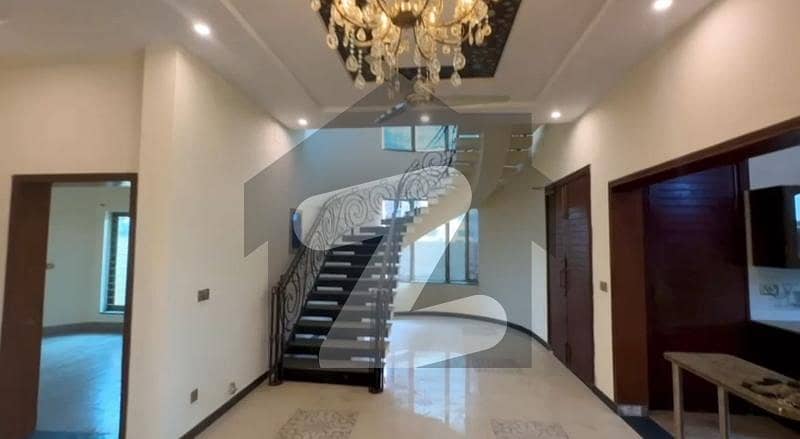 10 Marla Double Story 5 Bed House. 10 Marla Double Story 5 Bed House.