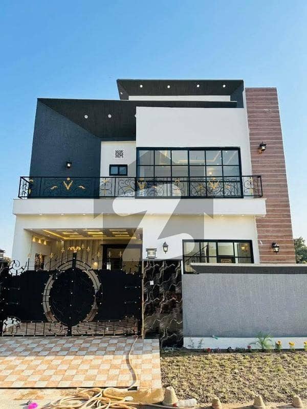 5 MARLA HOUSE AVAILABLE FOR RENT 5 MARLA HOUSE AVAILABLE FOR RENT
